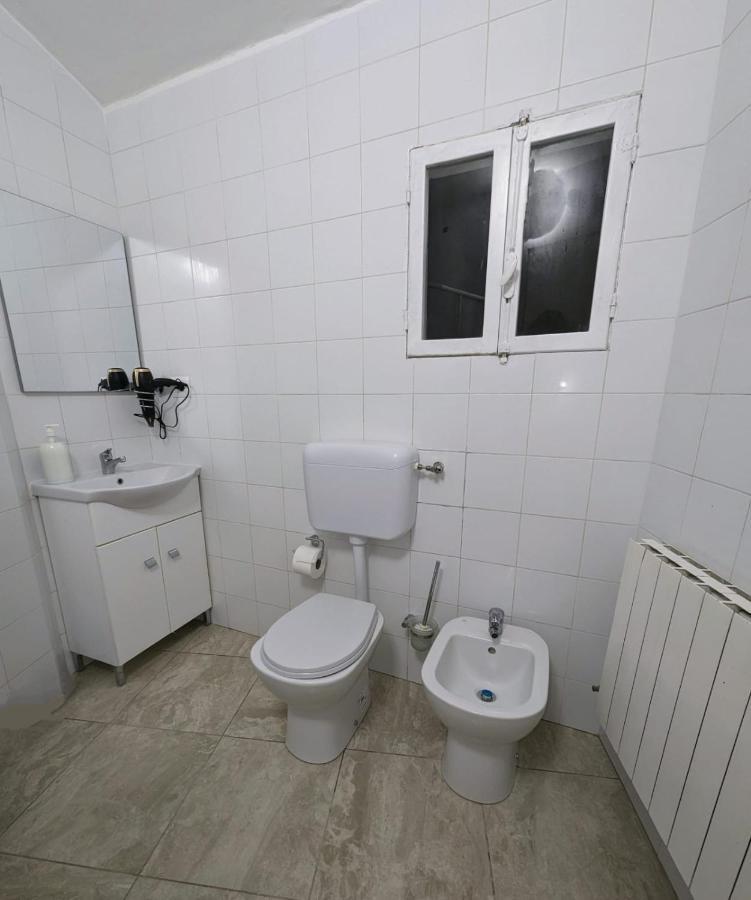 Appartamento Appena Ristrutturato Bologna Centro Storico Buitenkant foto